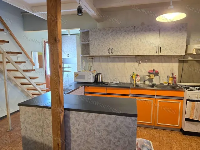 Eladó ház Felsőpakony 103 nm