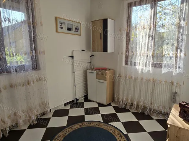 Eladó ház Cegléd 105 nm
