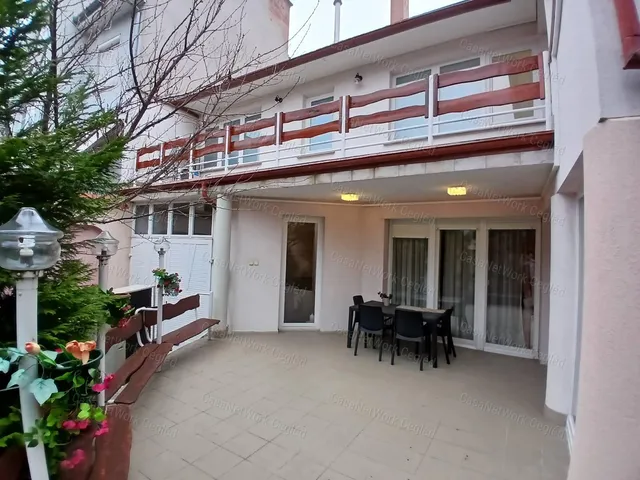 Eladó ház Kecskemét 268 nm