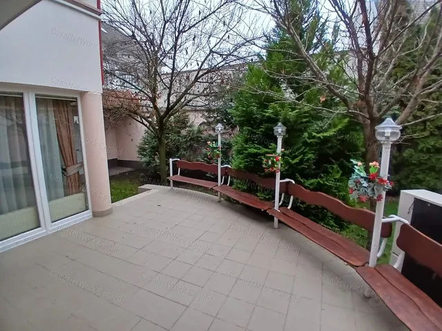 Eladó ház Kecskemét 268 nm