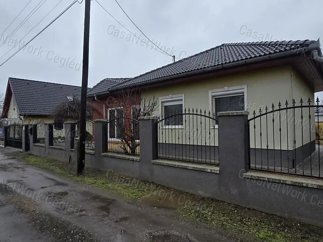 Eladó ház Abony 103 nm