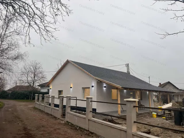 Eladó ház Tápiószele 74 nm