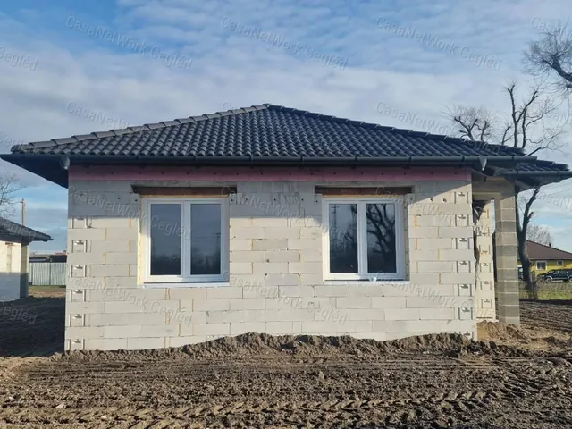 Eladó ház Cegléd 67 nm