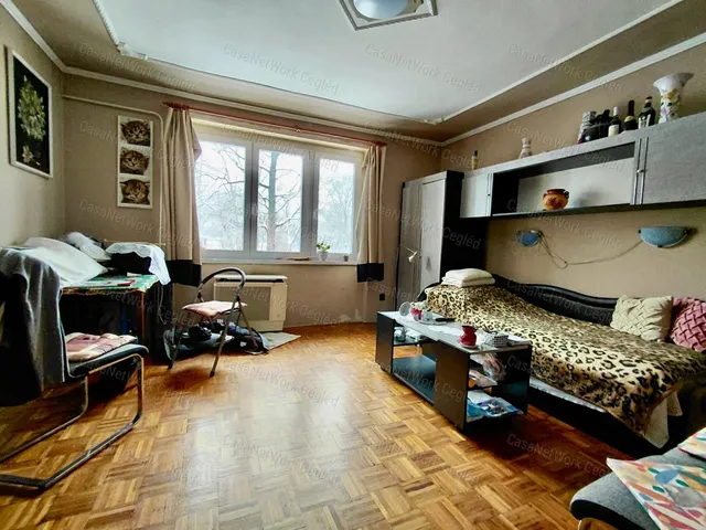 Eladó lakás Cegléd 56 nm