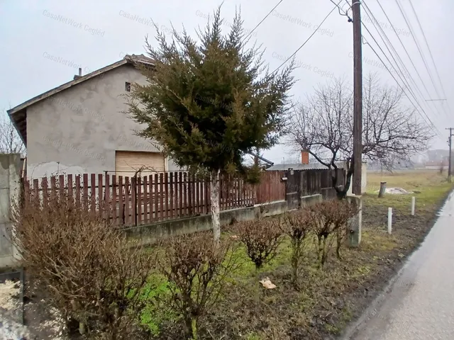 Eladó mezőgazdasági ingatlan Nagykőrös 50 nm