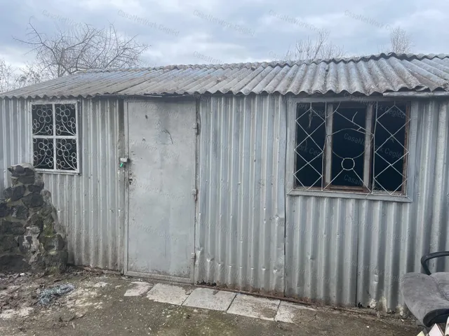 Eladó mezőgazdasági ingatlan Besenyszög 800 nm