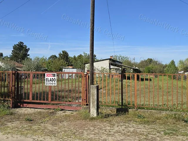 Eladó mezőgazdasági ingatlan Cegléd 55 nm