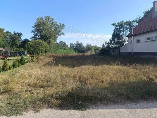 Eladó telek Tápiószele 1325 nm