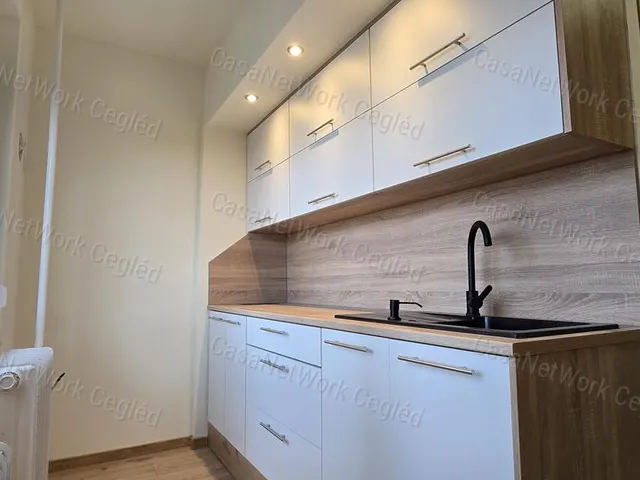 Eladó lakás Cegléd 51 nm