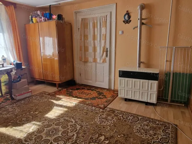 Eladó ház Cegléd 50 nm