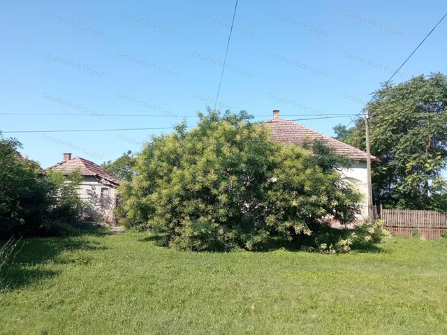 Eladó ház Újszász 114 nm