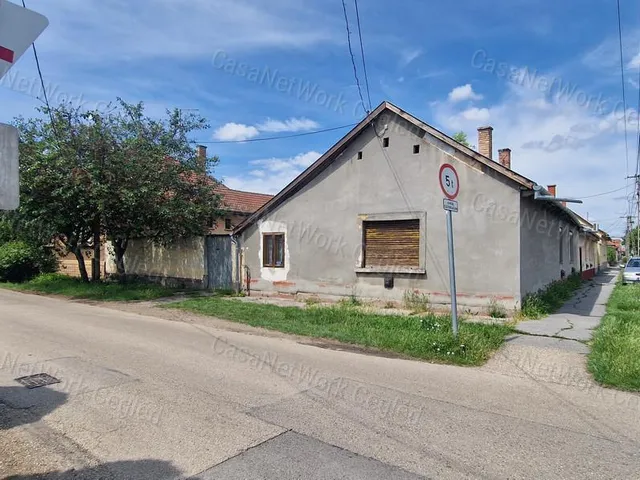 Eladó ház Cegléd 85 nm
