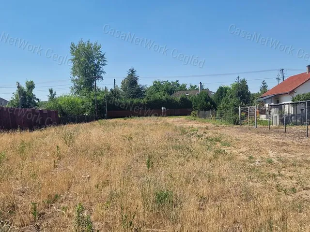 Eladó telek Csemő 909 nm