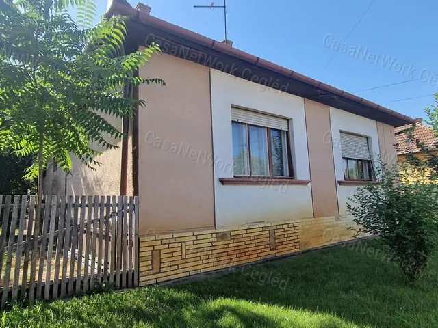 Eladó ház Csemő 95 nm