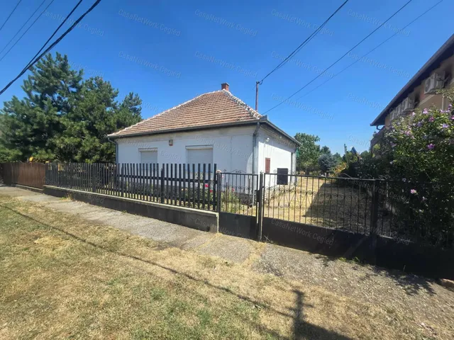 Eladó ház Abony 89 nm
