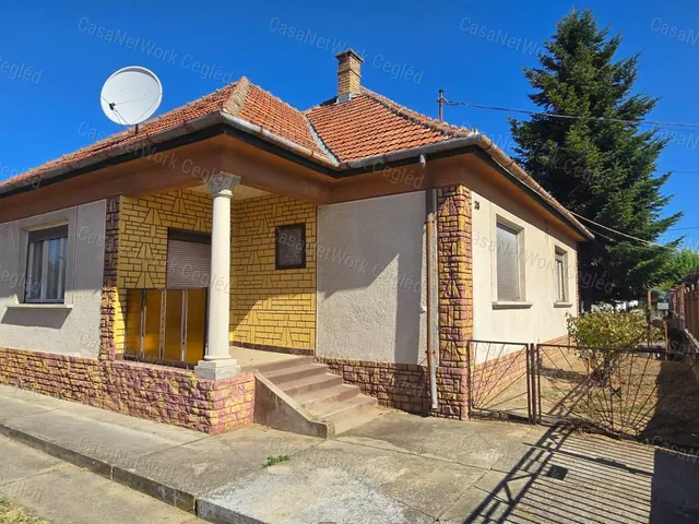 Eladó ház Ceglédbercel 120 nm