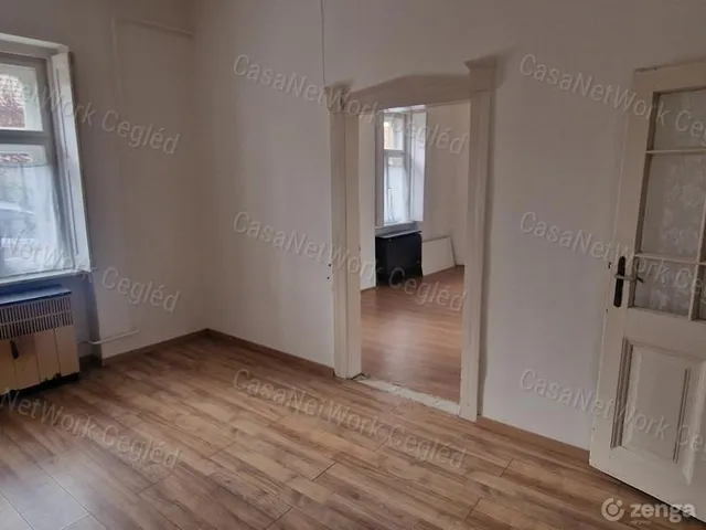 Eladó ház Cegléd 60 nm