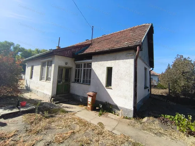 Eladó ház Tápiószele 60 nm