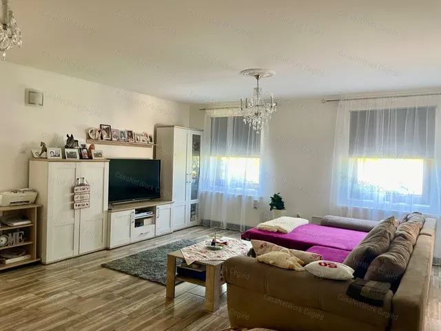 Eladó mezőgazdasági ingatlan Kocsér 153 nm