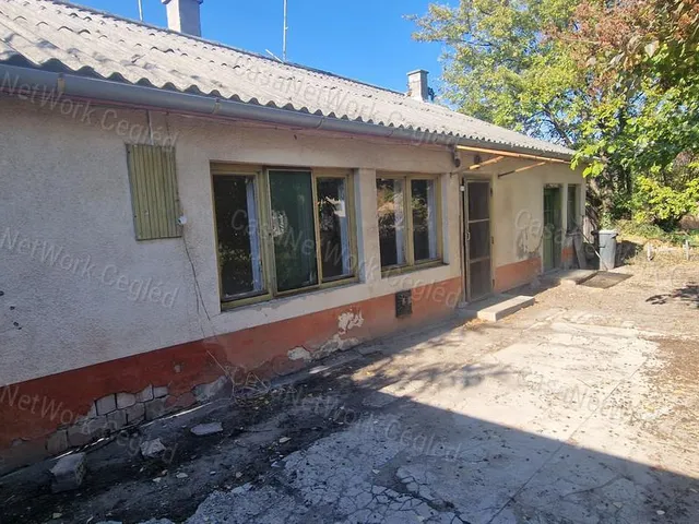 Eladó ház Cegléd 66 nm