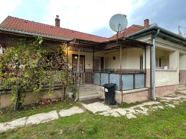 Eladó ház Csömend 120 nm