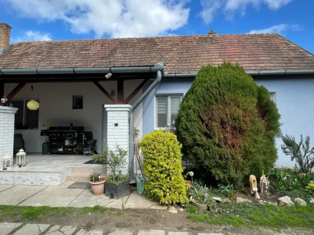 Eladó ház Balatonújlak 125 nm