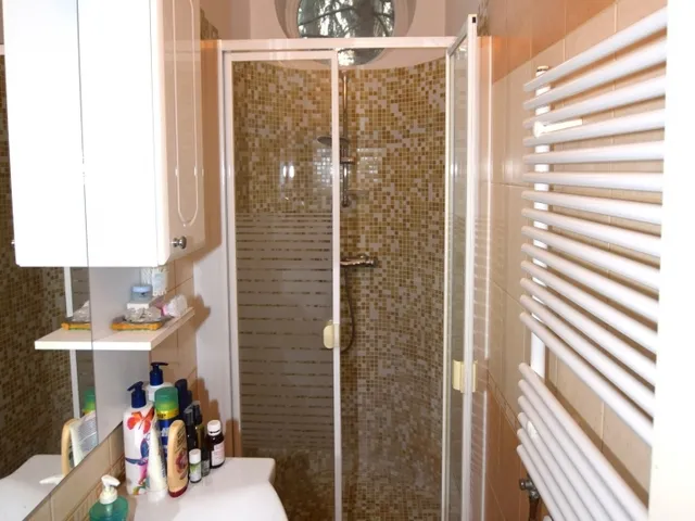 Eladó ház Debrecen, Postakert 333 nm