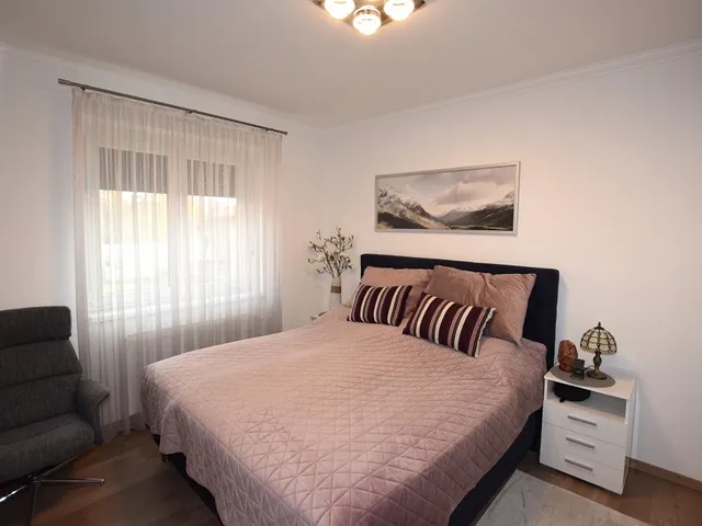 Eladó ház Mikepércs 142 nm