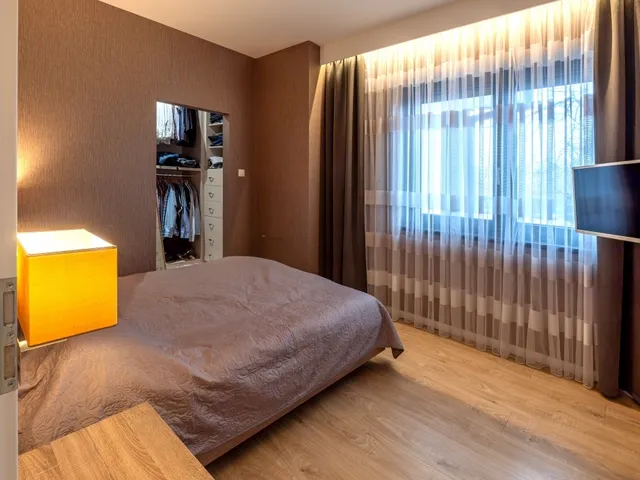 Eladó ház Debrecen, Hatvan utcai kert 206 nm