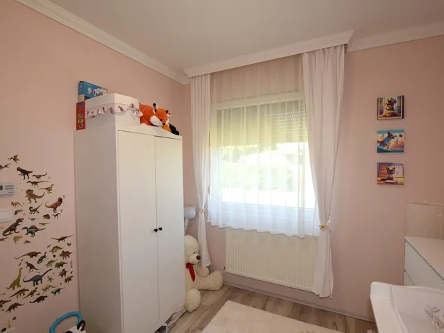 Eladó ház Mikepércs 135 nm