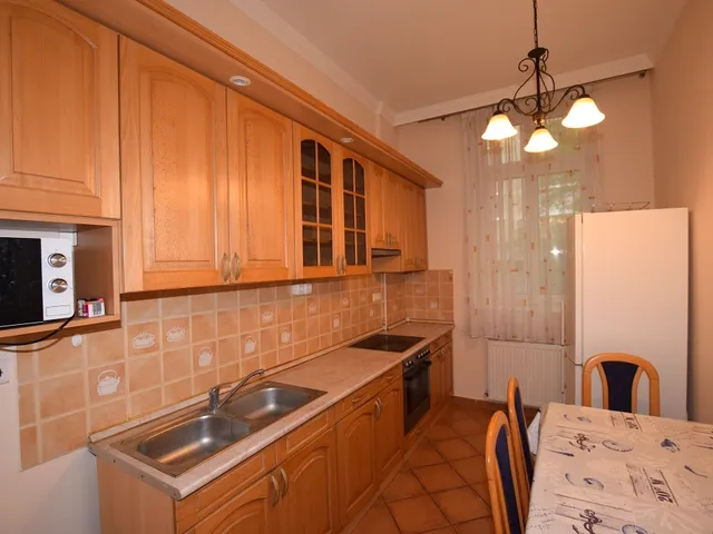 Kiadó lakás Debrecen, Belváros 52 nm