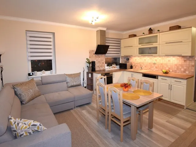 Eladó lakás Debrecen, Újkert 71 nm