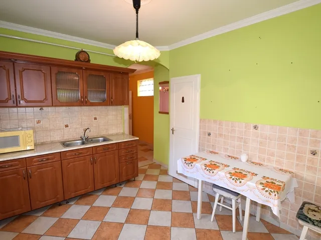 Eladó ház Debrecen 78 nm