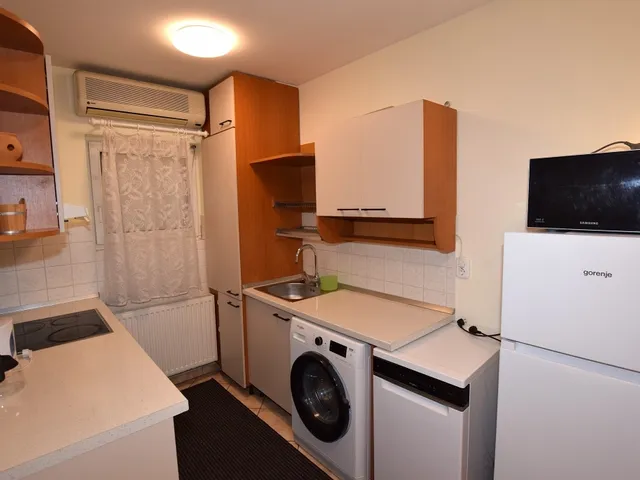 Kiadó lakás Debrecen, Sestakert 50 nm