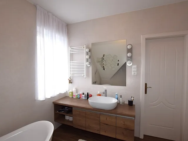 Eladó ház Debrecen, Veres Péter-kert 267 nm