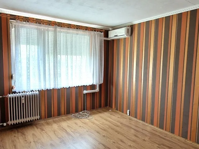 Kiadó lakás Debrecen, Vénkert 35 nm