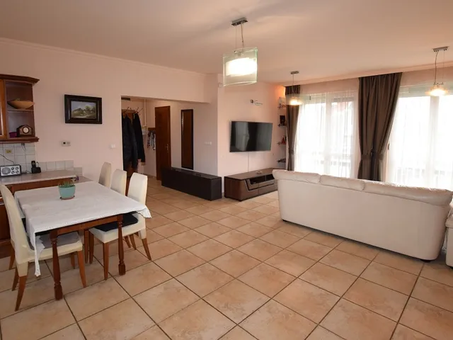 Eladó lakás Debrecen, Óváros 78 nm