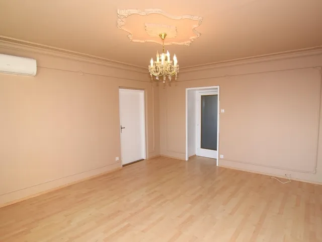 Eladó lakás Debrecen 72 nm