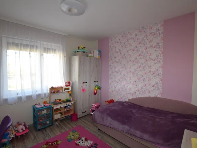 Eladó ház Debrecen, Tócóvölgy 127 nm