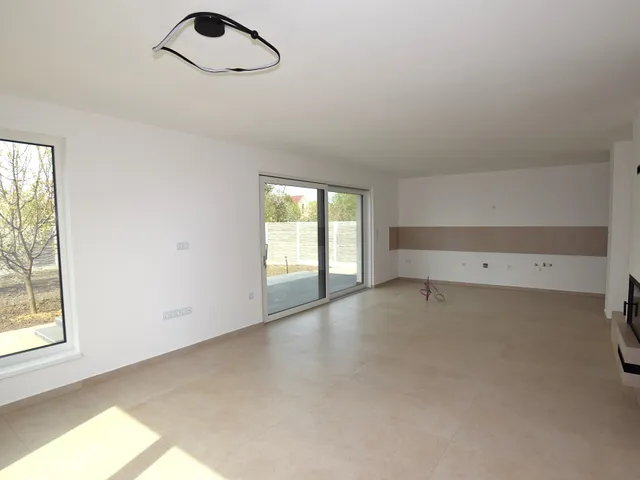 Eladó ház Debrecen, Józsa 146 nm