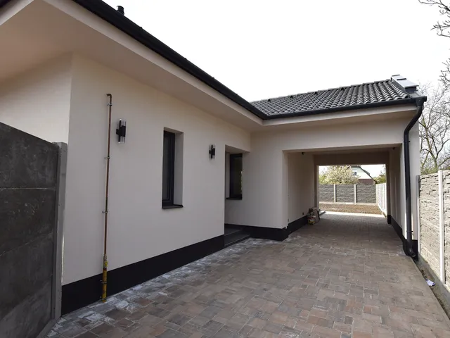 Eladó ház Debrecen, Józsa 146 nm