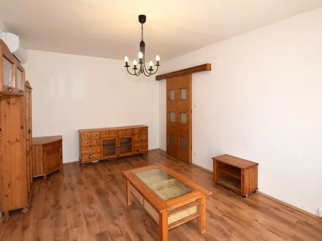 Kiadó lakás Debrecen, Vénkert 54 nm