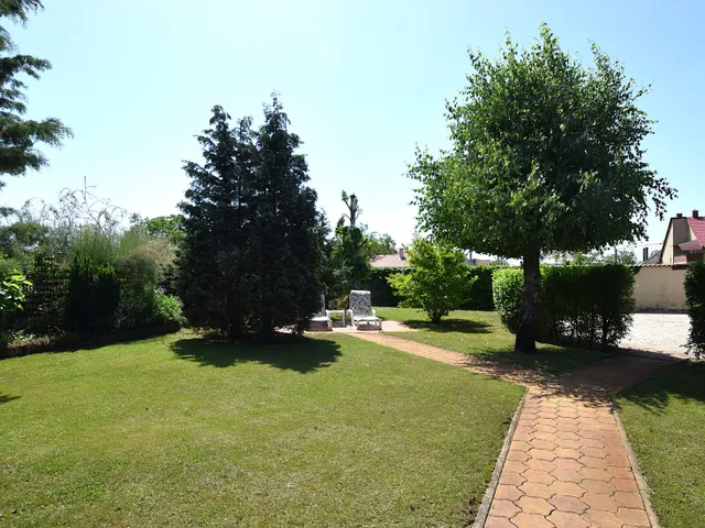 Eladó ház Debrecen, Gerébytelep 224 nm