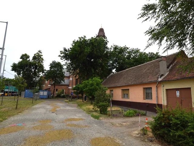 Eladó telek Debrecen, Belváros 714 nm