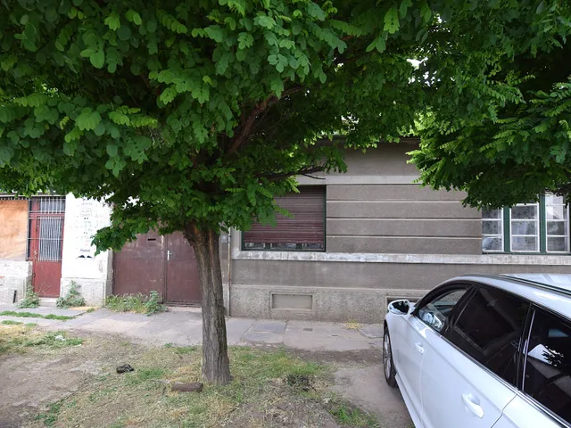 Eladó telek Debrecen, Belváros 714 nm