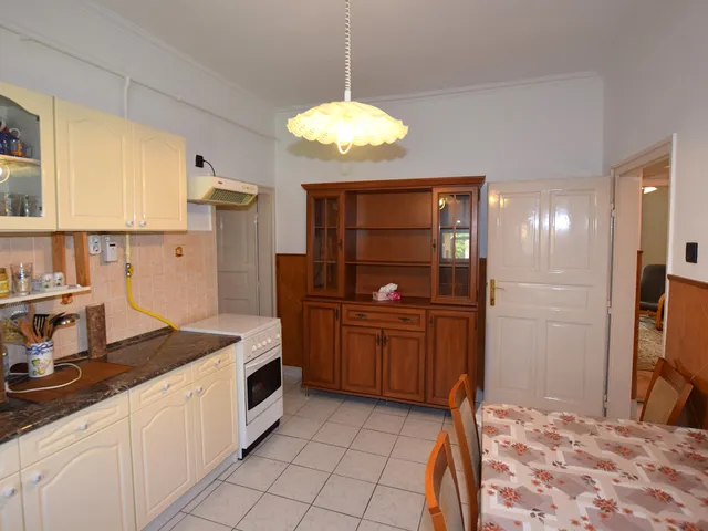 Kiadó ház Debrecen, Szabadságtelep 85 nm