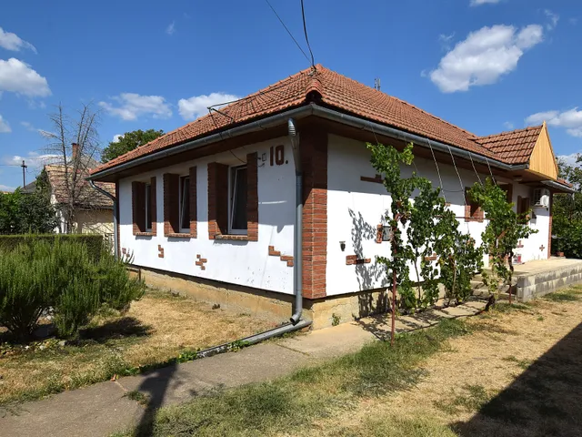 Eladó ház Debrecen 86 nm