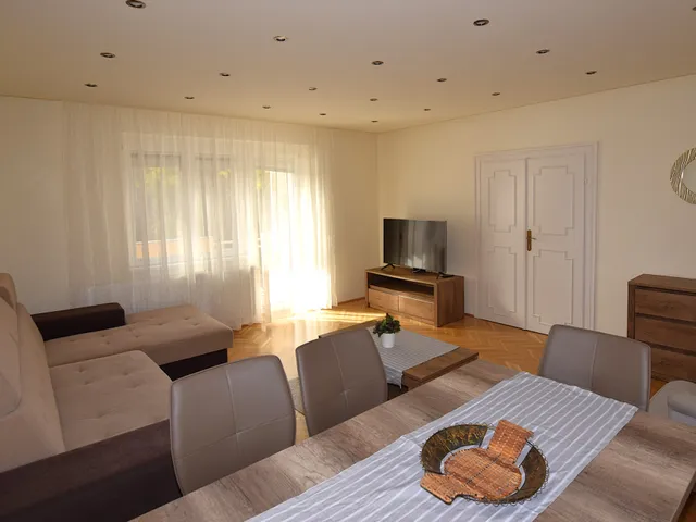 Eladó lakás Debrecen, Nagyerdő 81 nm