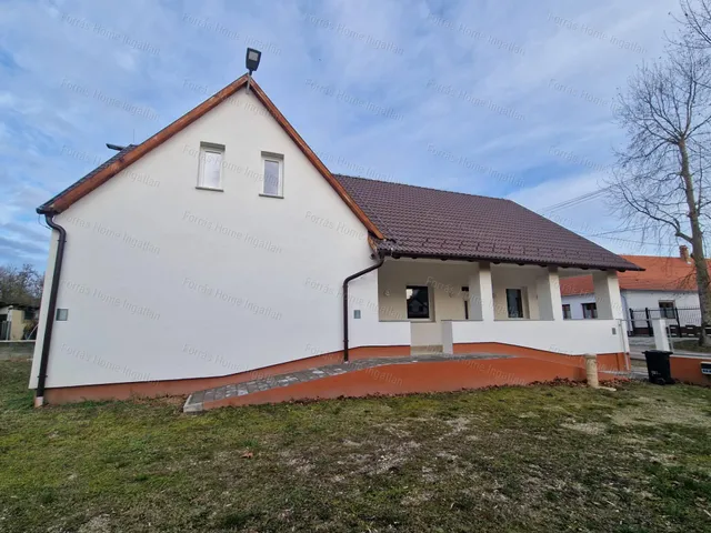 Kiadó lakás Szomód 52 nm