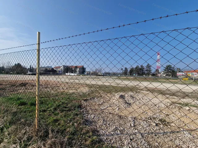 Eladó telek Tata 2294 nm